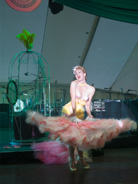 Kitten von Mew performing 'Songbird' at Vintage at Goodwood 2010 by Papa Mew