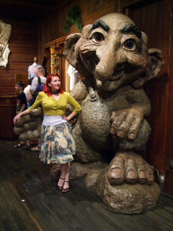 troll-hunter-kitten-von-mew