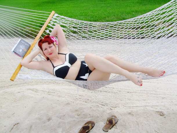 kitten-von-mew-bikini