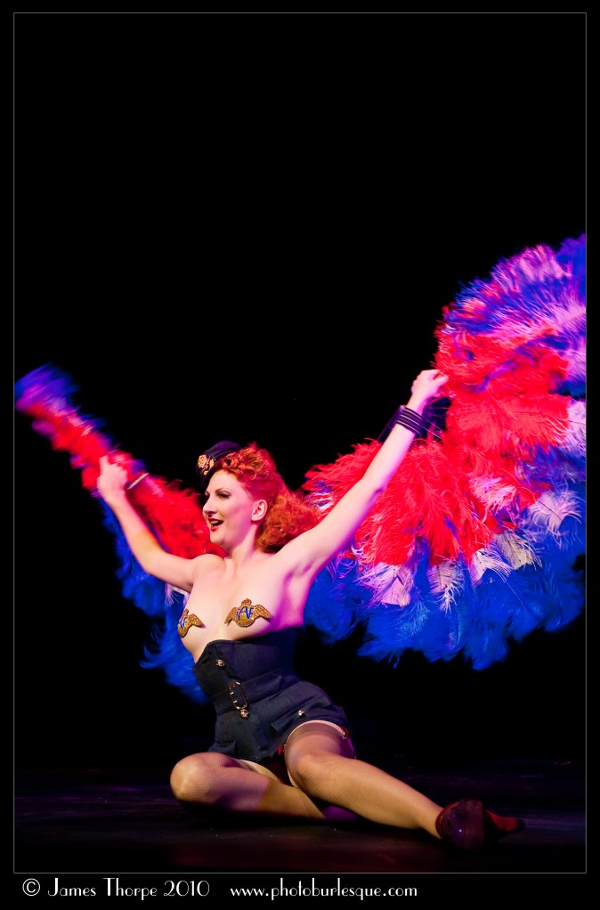 kitten-von-mew-by-james-thorpe