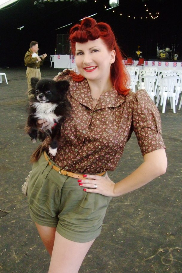 kitten-von-mew-war-and-peace-show