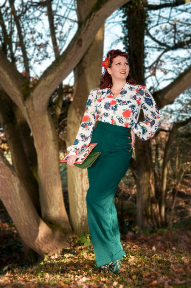 heyday-online-blouse-with-kitten-von-mew