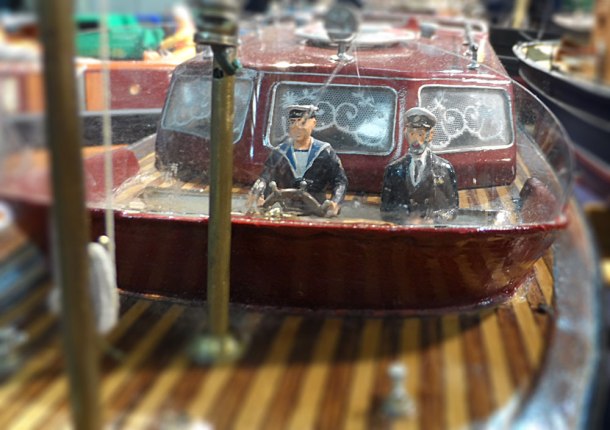 model boat show