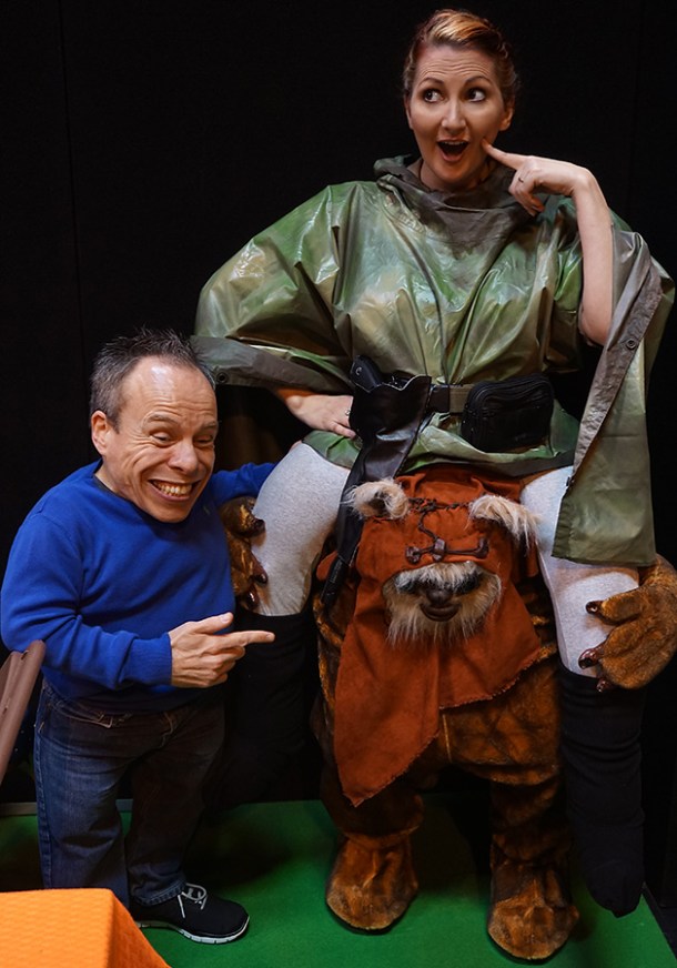 kitten-and-warwick-davis-web