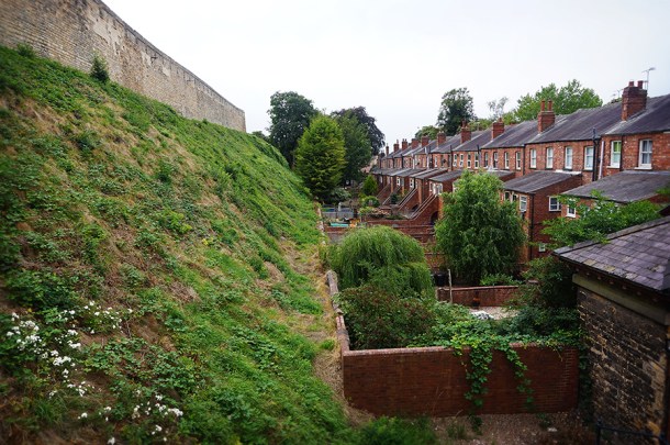 002 Steampunk Asylum Lincoln Castle web