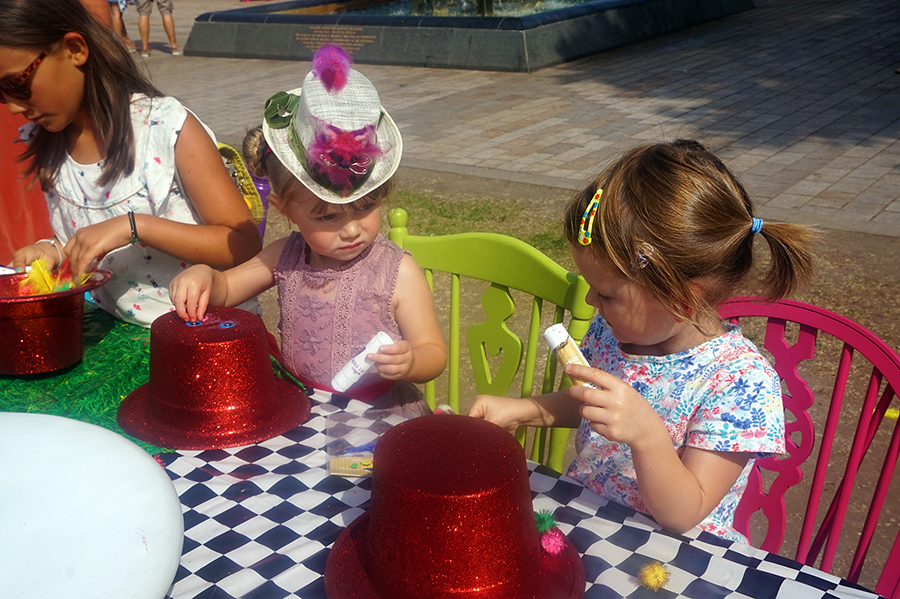 011 Betsy Lucy Hats WEB