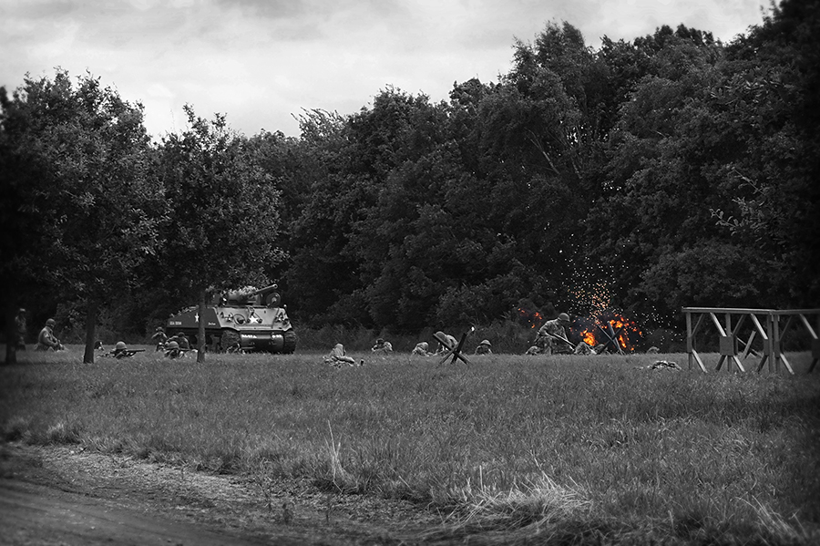 007 Festival of forties reenactment web