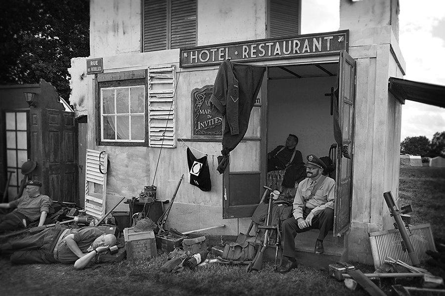 010 Festival of forties display web